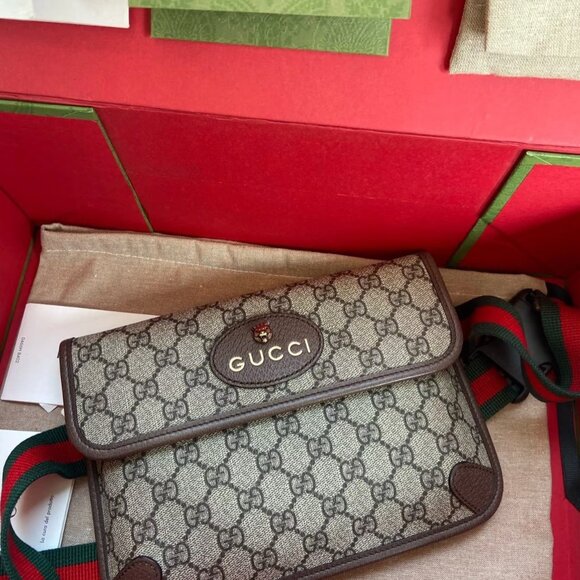 Gucci Classic Chain Bag - Timeless Elegance - Picture 1 of 4